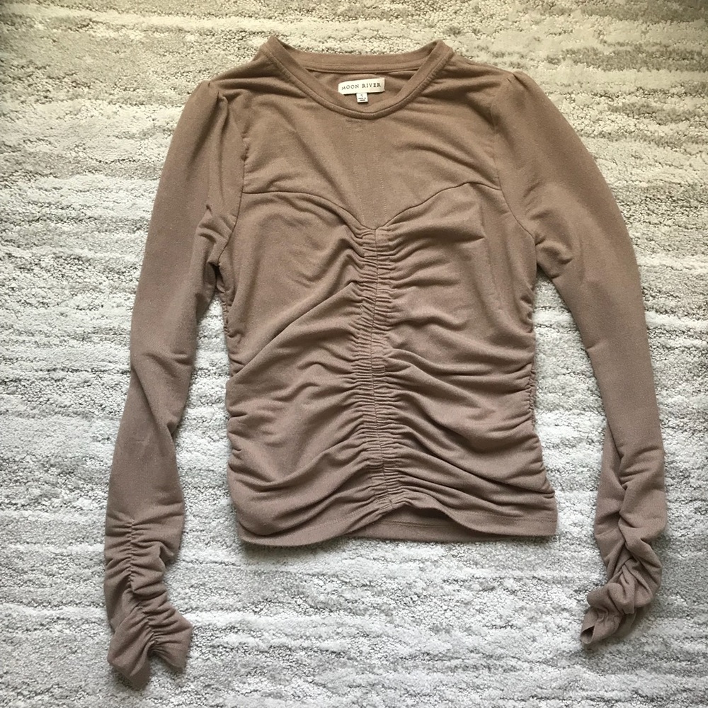 Moon River long sleeve Top size Small